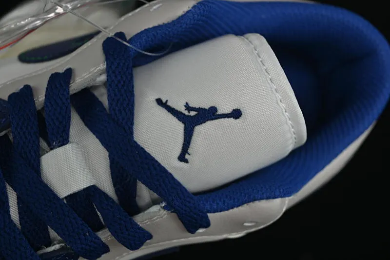 All categories Air Jordan Jordan series basketball shoes Air Jordan 1 Low Air Jordan 1 Low AJ1 Joe 1 blue and green color matching low-top cultural casual sneakers 553558-147